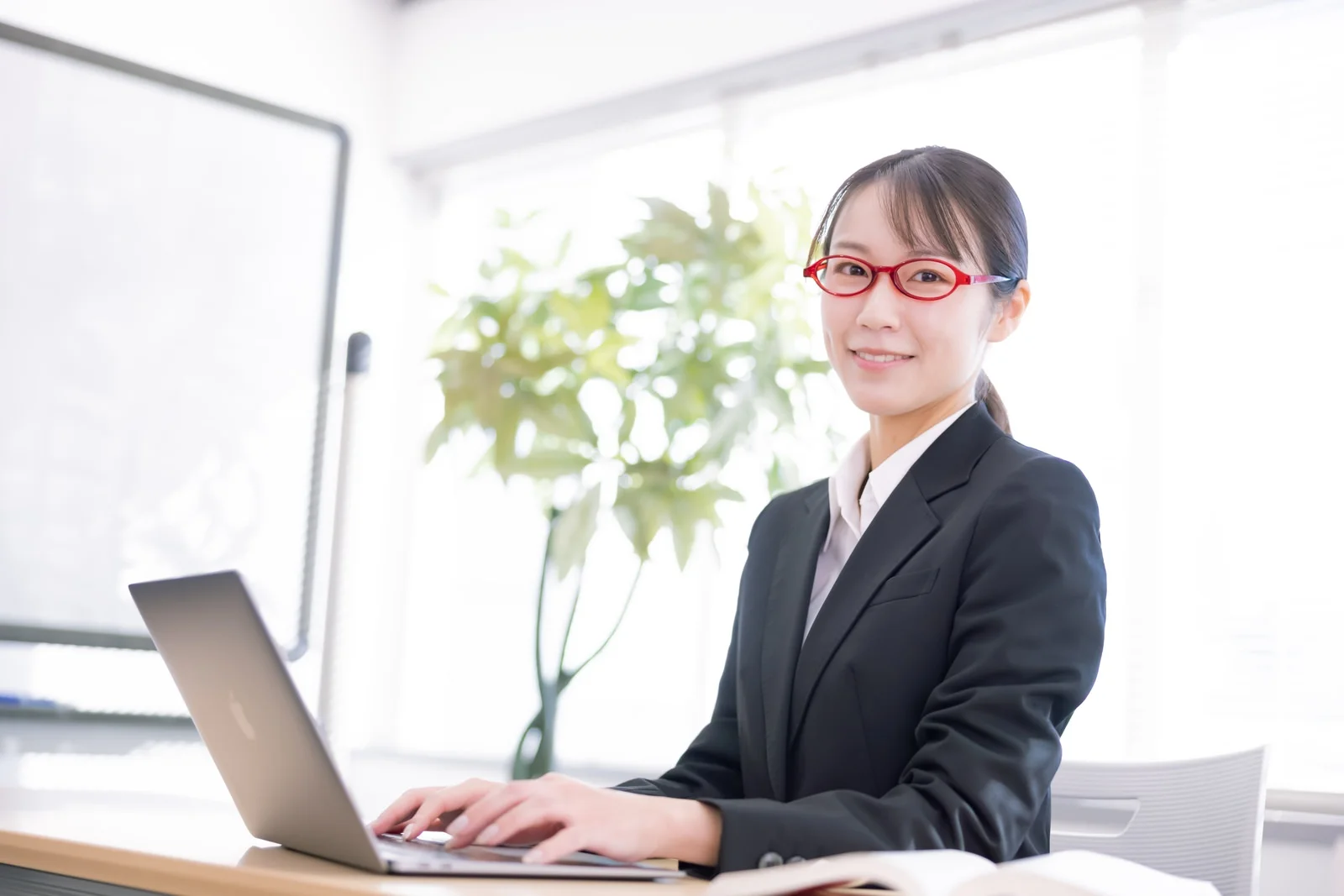 アパレル派遣スタッフ必見！時給アップの裏ワザとは？